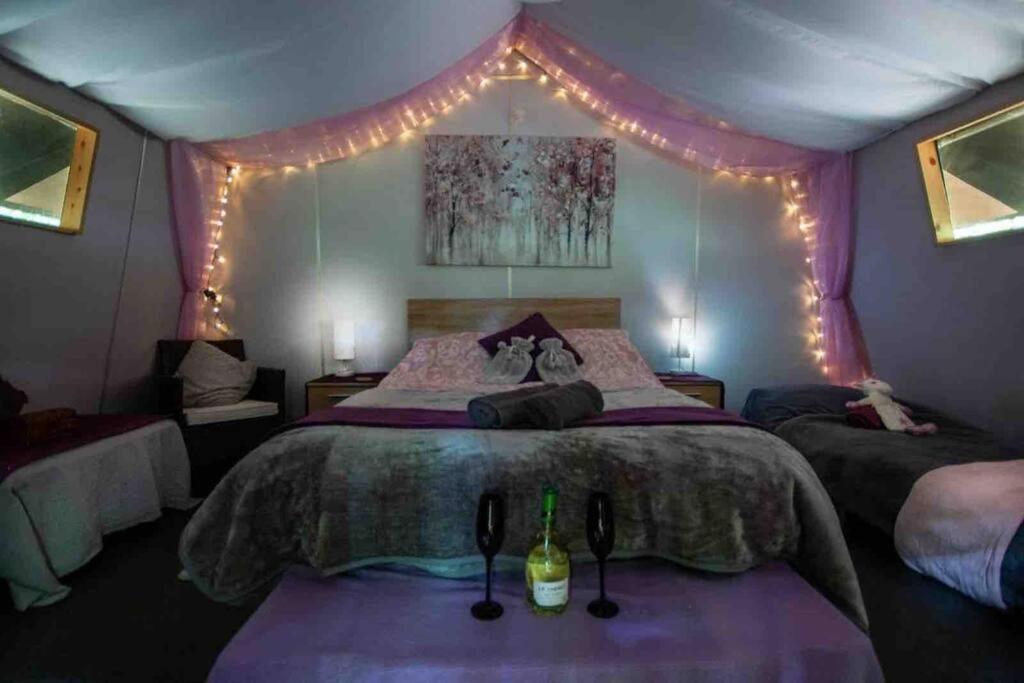 Cosy Woodland Romantic Retreat With Log Fires And Nature Sturry Eksteriør billede